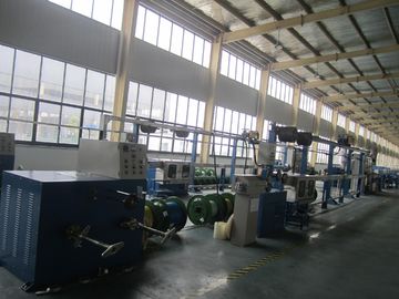 extrudermachine voor het extruderen van elektrische draadkabellijnen voor pvc-pTFE-materialen