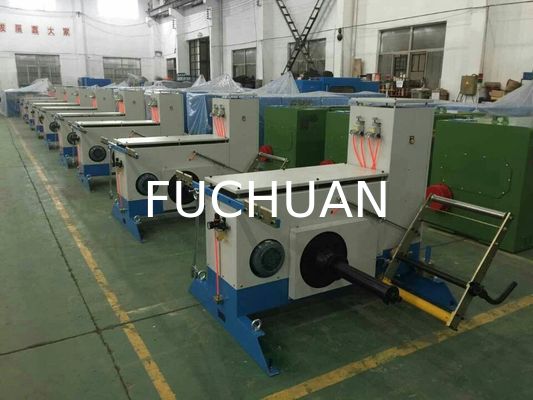 Actieve afwikkelmachine met meerdere spoelen voor het bundelen van koperdraad